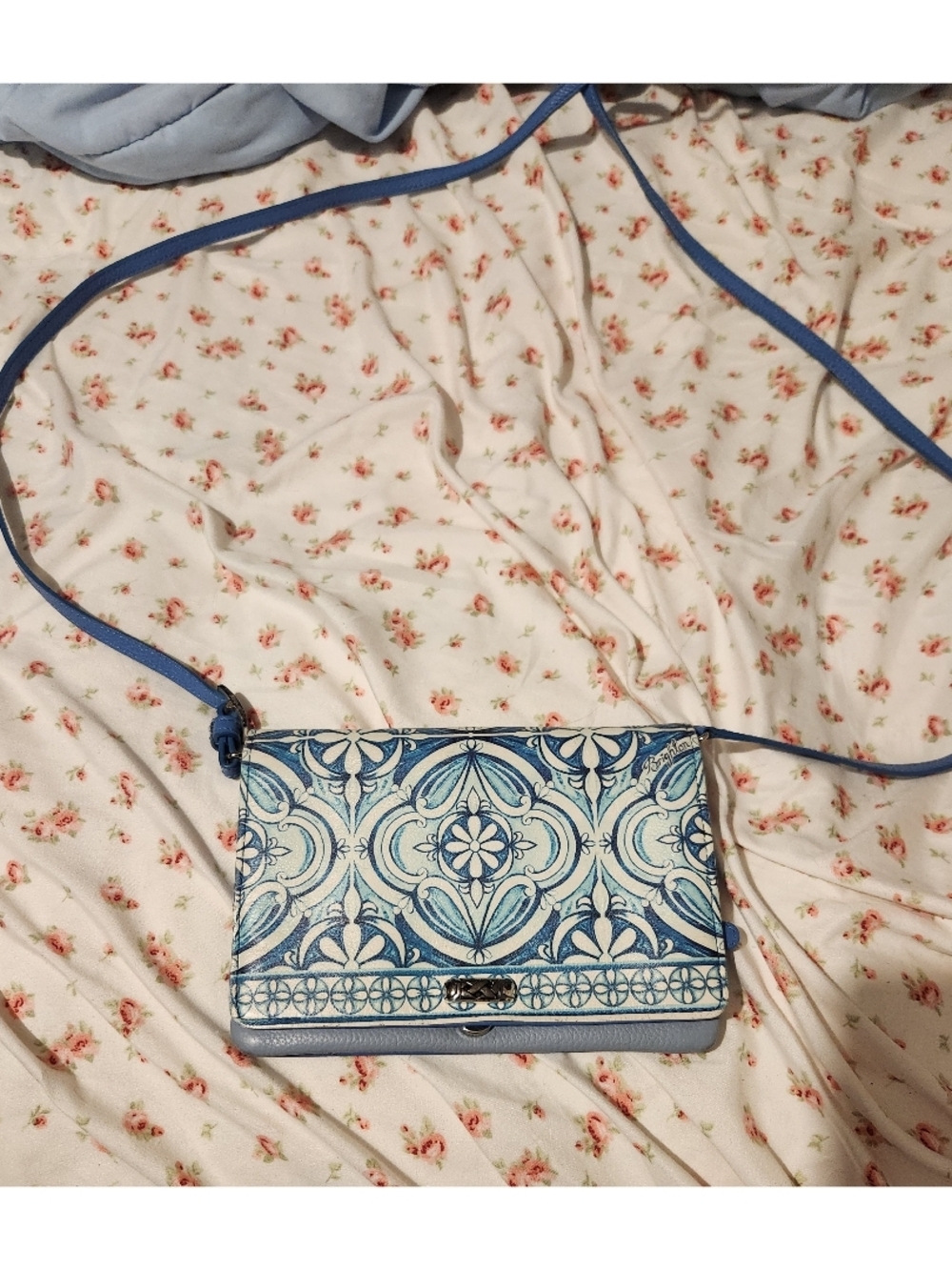 EUC Brighton Blue And White Crossbody Wallet Organizer
